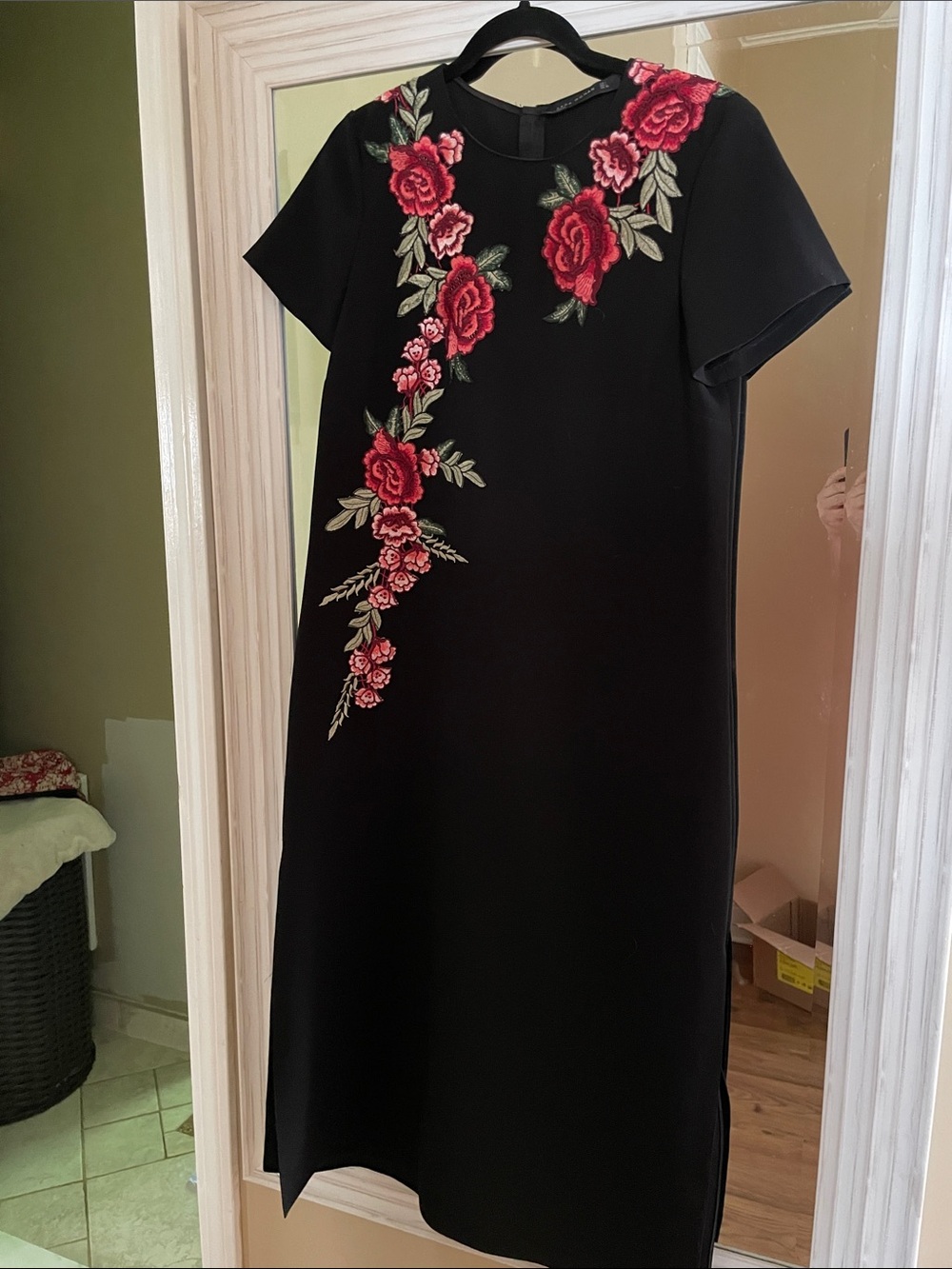 Zara woman Black Midi Dress with Red Rose Embroidery Accent L